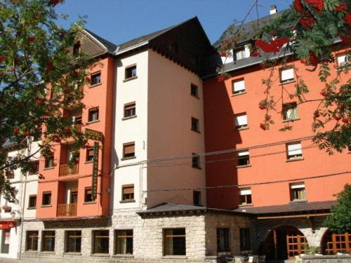 Hotel De 3*